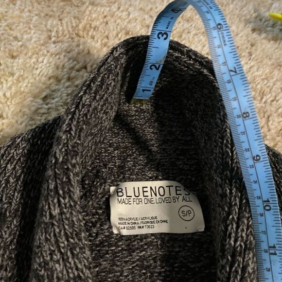 Bluenotes Canada Grey Button up Cardigan Sweater (small) - Picture 10 of 11